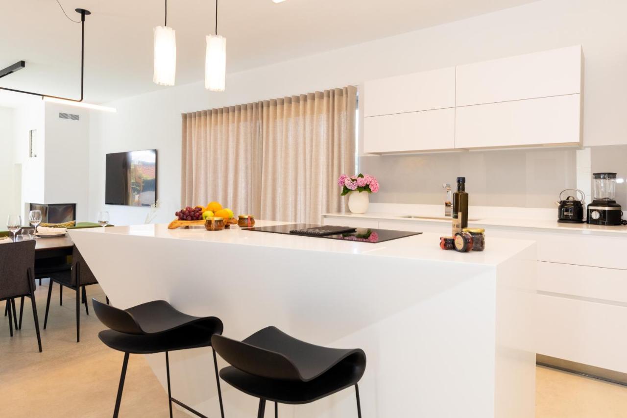 הוילה Škrip Luxury House Natanel מראה חיצוני תמונה